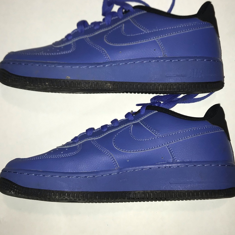 Boys Air Force 1 Nike Sneakers Size 7
